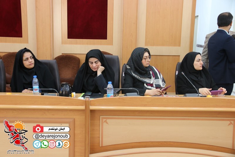 moavn khareje dshtn 1
