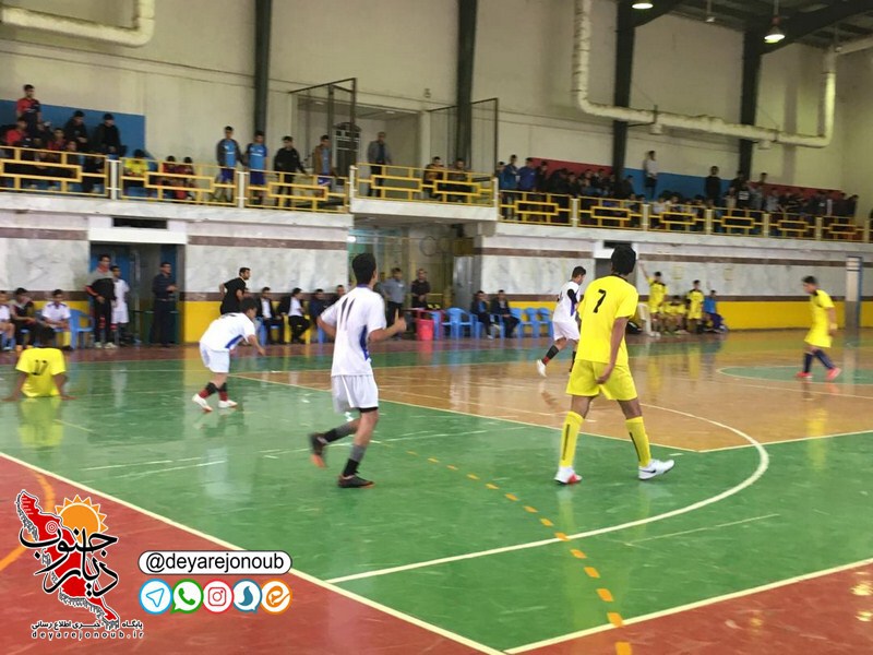 Ghahremane footsal elmosanat 1 