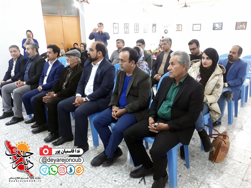 ekhtetamiye namayeshgah foroogh 1