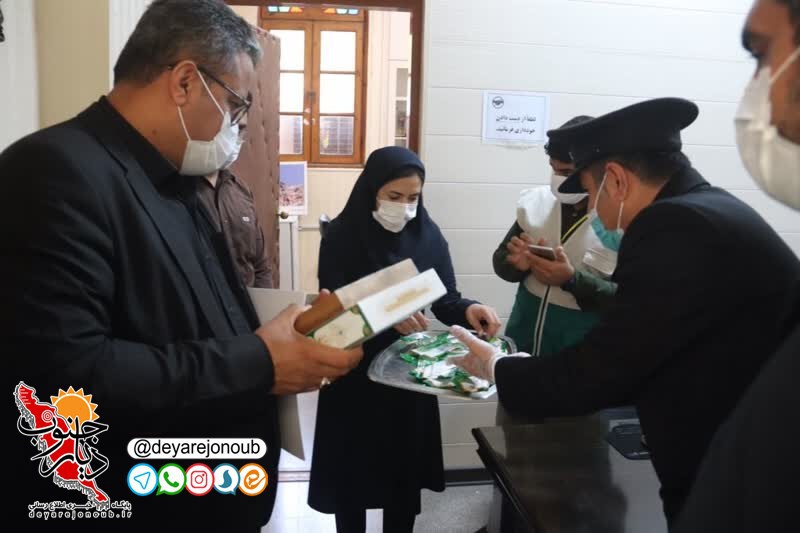 razavi ostandari 1 